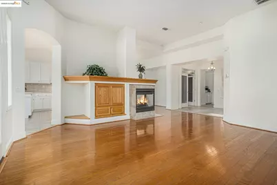 1182 Bacchini Ln, Brentwood, CA 94513 - Photo 5