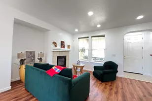 1870 Zurlo Way, Sacramento, CA 95835 - Photo 9