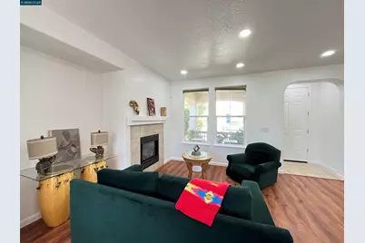 1870 Zurlo Way, Sacramento, CA 95835 - Photo 11