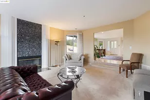 2745 Butters Dr, Oakland, CA 94602 - Photo 9