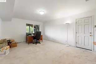 2745 Butters Dr, Oakland, CA 94602 - Photo 17