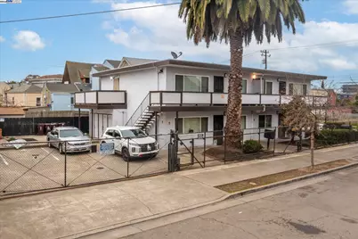1745 Chase St, Oakland, CA 94607 - Photo 5