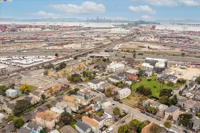 1745 Chase St, Oakland, CA 94607 - Photo 23