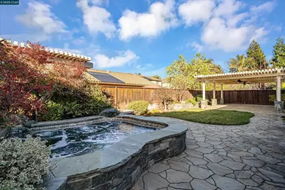 6432 Laurel Creek Pl, Livermore, CA 94551 - Photo 27