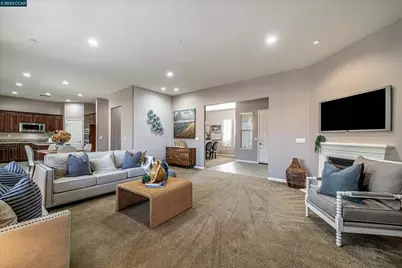 6432 Laurel Creek Pl, Livermore, CA 94551 - Photo 9