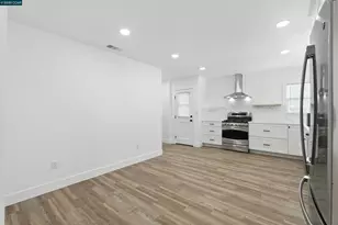 2251 Pacheco St, Concord, CA 94520 - Photo 9