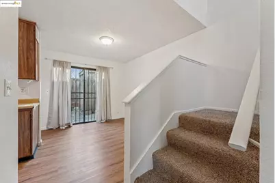 9663 Elmview, Oakland, CA 94603 - Photo 9