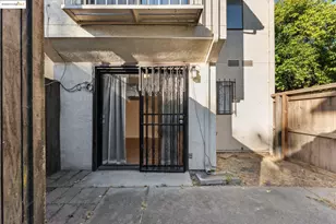 9663 Elmview, Oakland, CA 94603 - Photo 45