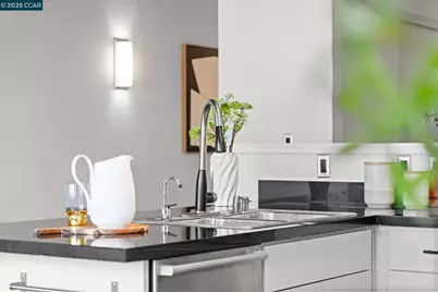 311 2nd St #405, Oakland, CA 94607 - Photo 11