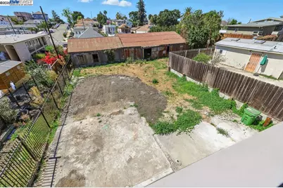 1736 21st St, Oakland, CA 94606 - Photo 1