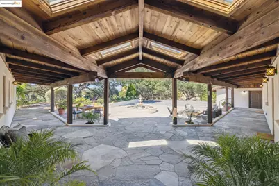 1531 Foster Rd, Napa, CA 94558 - Photo 9