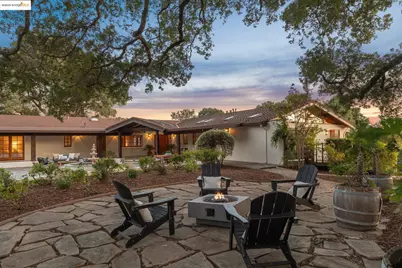 1531 Foster Rd, Napa, CA 94558 - Photo 3