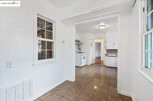 8806 Dowling St, Oakland, CA 94605 - Photo 5