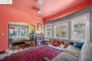 462 Cavour St, Oakland, CA 94618 - Photo 11