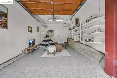 5925 Outlook Ave, Oakland, CA 94605 - Photo 33