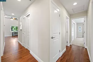 51 Discovery Bay Blvd, Discovery Bay, CA 94505 - Photo 29