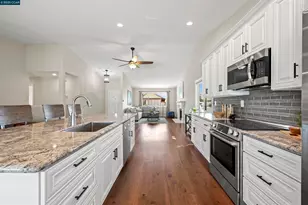 51 Discovery Bay Blvd, Discovery Bay, CA 94505 - Photo 15
