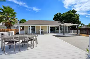 51 Discovery Bay Blvd, Discovery Bay, CA 94505 - Photo 35