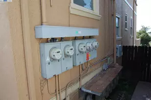 5103 Fairfax Ave, Oakland, CA 94601 - Photo 5