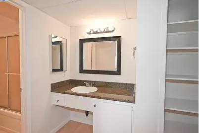 320 Civic Dr #307, Walnut Creek, CA 94596 - Photo 23