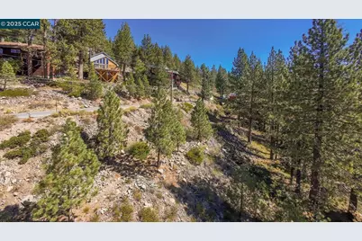 12605 Sierra Dr, Truckee, CA 96161 - Photo 7