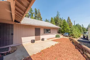 230 Mary Ave, Trinity Center, CA 96091 - Photo 29