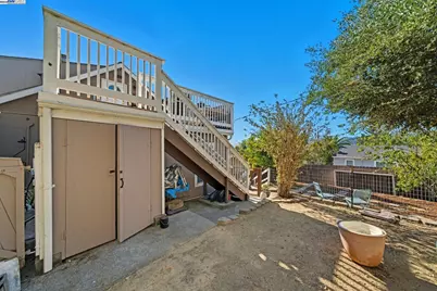 17 Prospect Dr, San Rafael, CA 94901 - Photo 47