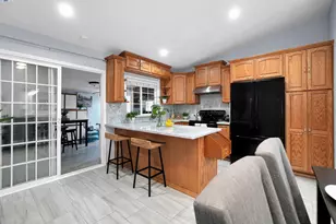 22633 Mossy Rock Dr, Hayward, CA 94541 - Photo 19