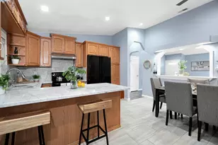 22633 Mossy Rock Dr, Hayward, CA 94541 - Photo 17