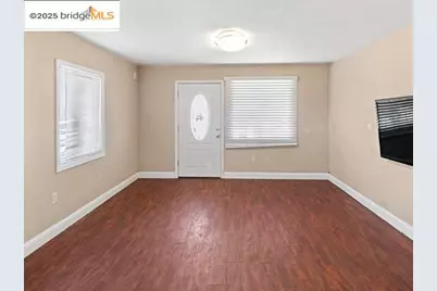 1132 86th Ave, Oakland, CA 94621 - Photo 3