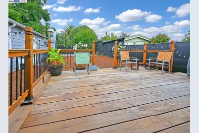 5706 Brookdale Ave, Oakland, CA 94605 - Photo 13