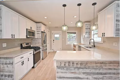 5706 Brookdale Ave, Oakland, CA 94605 - Photo 19