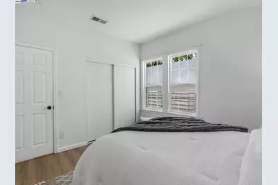 2801 38th Ave, Oakland, CA 94619 - Photo 33