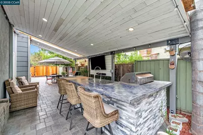 2207 Bridgeport Way, Martinez, CA 94553 - Photo 3