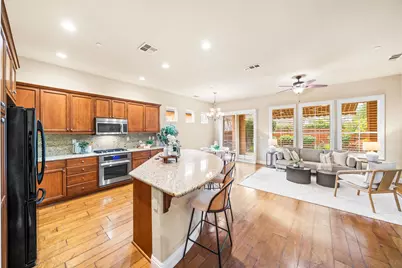 1033 Malbec Ln, Brentwood, CA 94513 - Photo 11