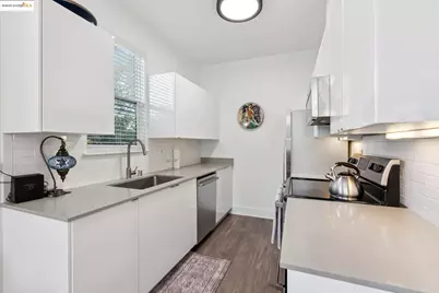 15 Shoreline Ct, Richmond, CA 94804 - Photo 11