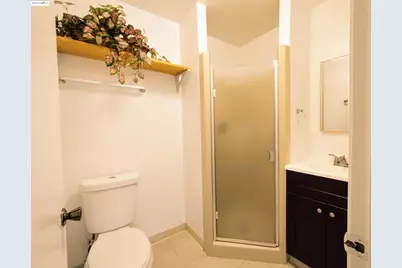 4240 Adeline St, Emeryville, CA 94608 - Photo 9