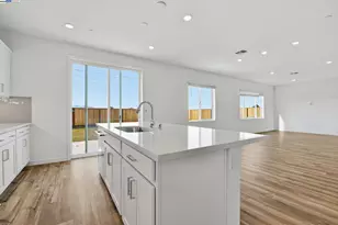 1008 Bluebell Circle, Discovery Bay, CA 94505 - Photo 3