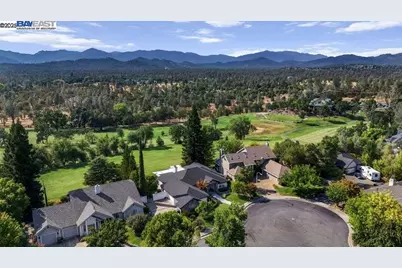 6038 Gleneagles Court, Redding, CA 96003 - Photo 59