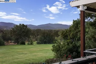 6038 Gleneagles Court, Redding, CA 96003 - Photo 45