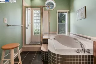 6038 Gleneagles Ct, Redding, CA 96003 - Photo 37