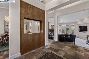 6038 Gleneagles Ct, Redding, CA 96003 - Photo 7