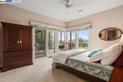 6038 Gleneagles Court, Redding, CA 96003 - Photo 33