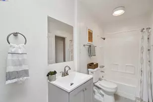 1805 Eagle Ave, Alameda, CA 94501 - Photo 21