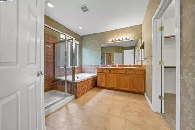 775 Sweetwood Ln, Patterson, CA 95363 - Photo 19