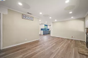 2203 Sherman Dr, Pleasant Hill, CA 94523 - Photo 3