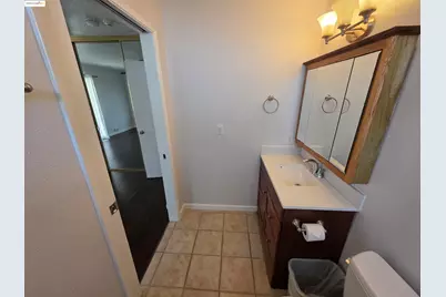 136 Evergreen Way, Vallejo, CA 94591 - Photo 17