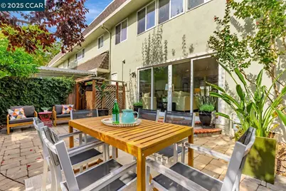 47 Miramonte Dr, Moraga, CA 94556 - Photo 37