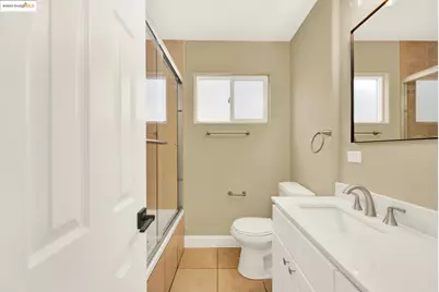 2125 102nd Ave, Oakland, CA 94603 - Photo 15