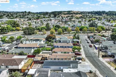 2125 102nd Ave, Oakland, CA 94603 - Photo 33